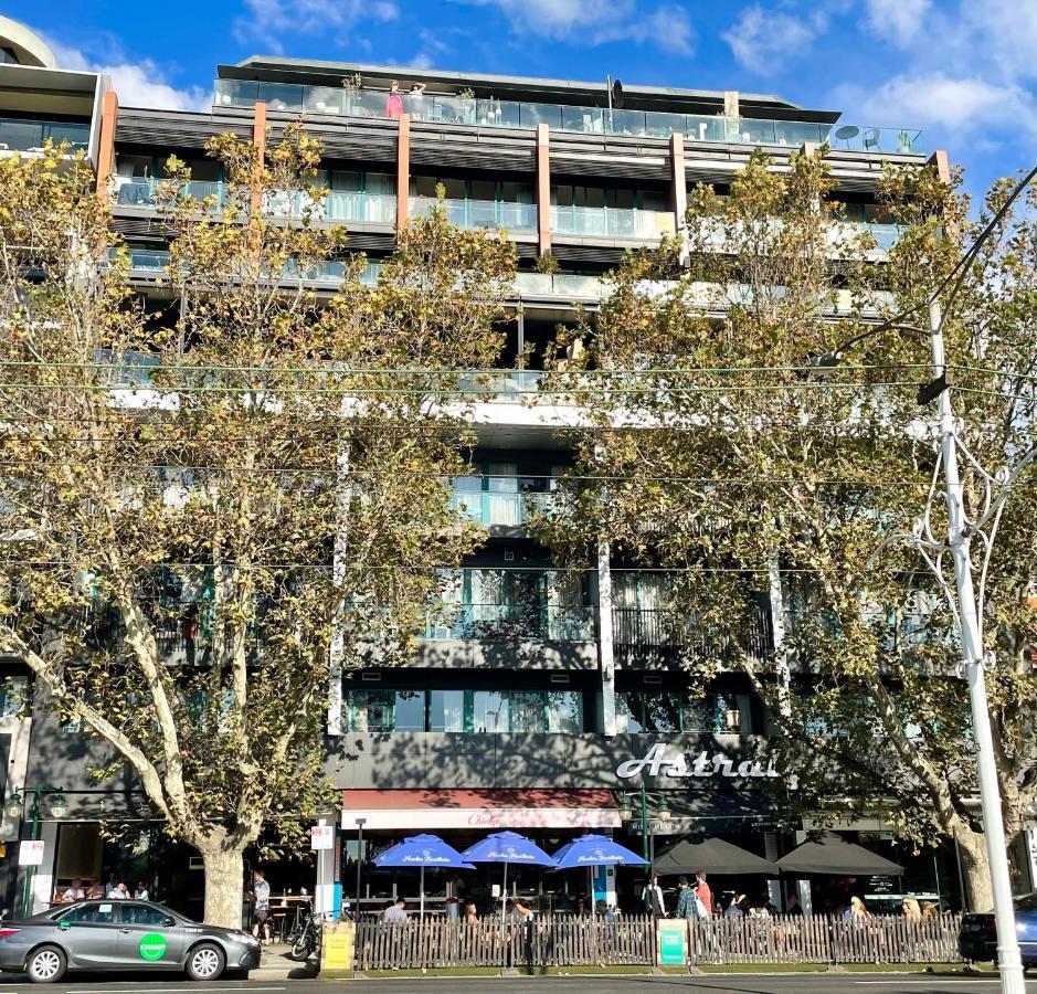 108 Astral Apartments Melbourne Exterior photo